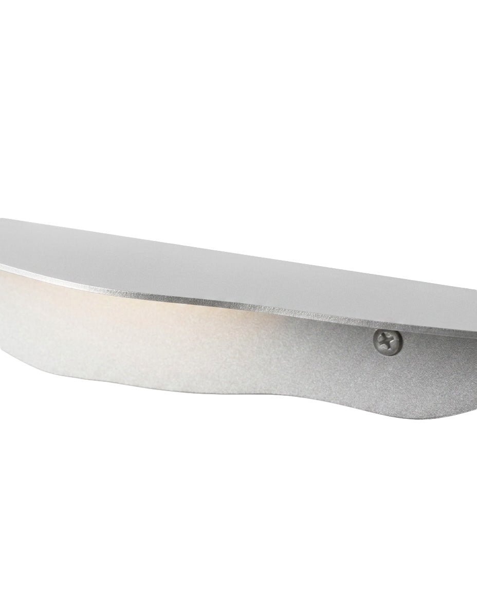 SteelHaus Flow Shelf – detail view of radiused edge