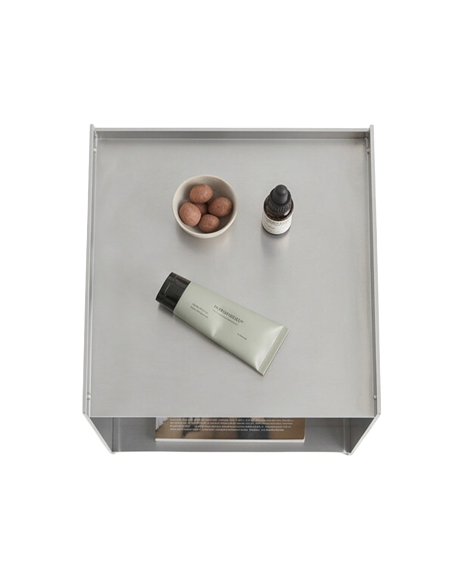 SteelHaus Mono Box Table – detail view of joinery