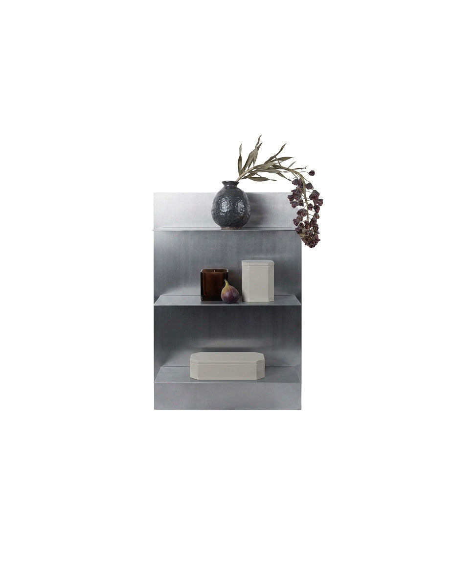 SteelHaus Plate Shelf, small size – close-up view