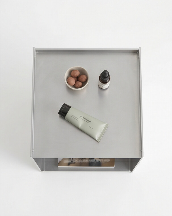 Mono side table