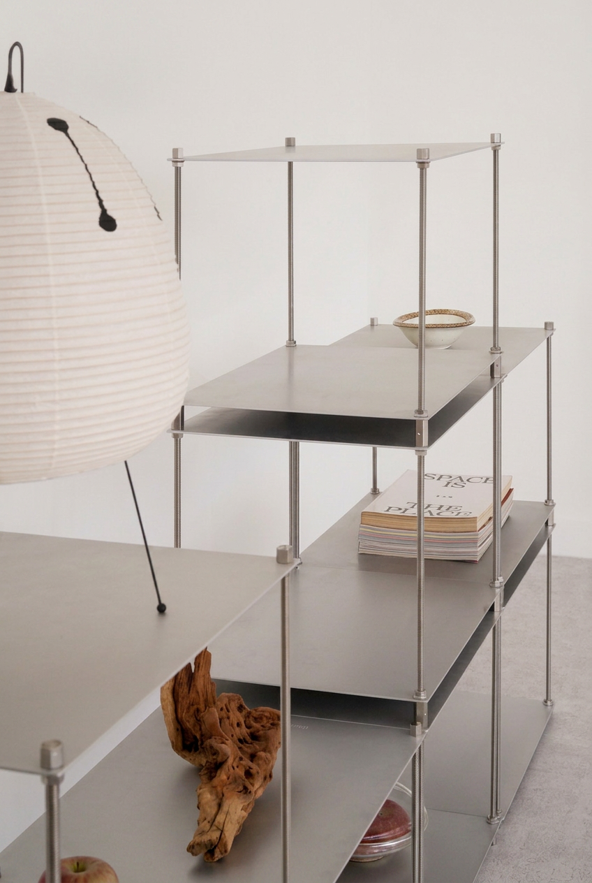 Modular steel Shelf x8