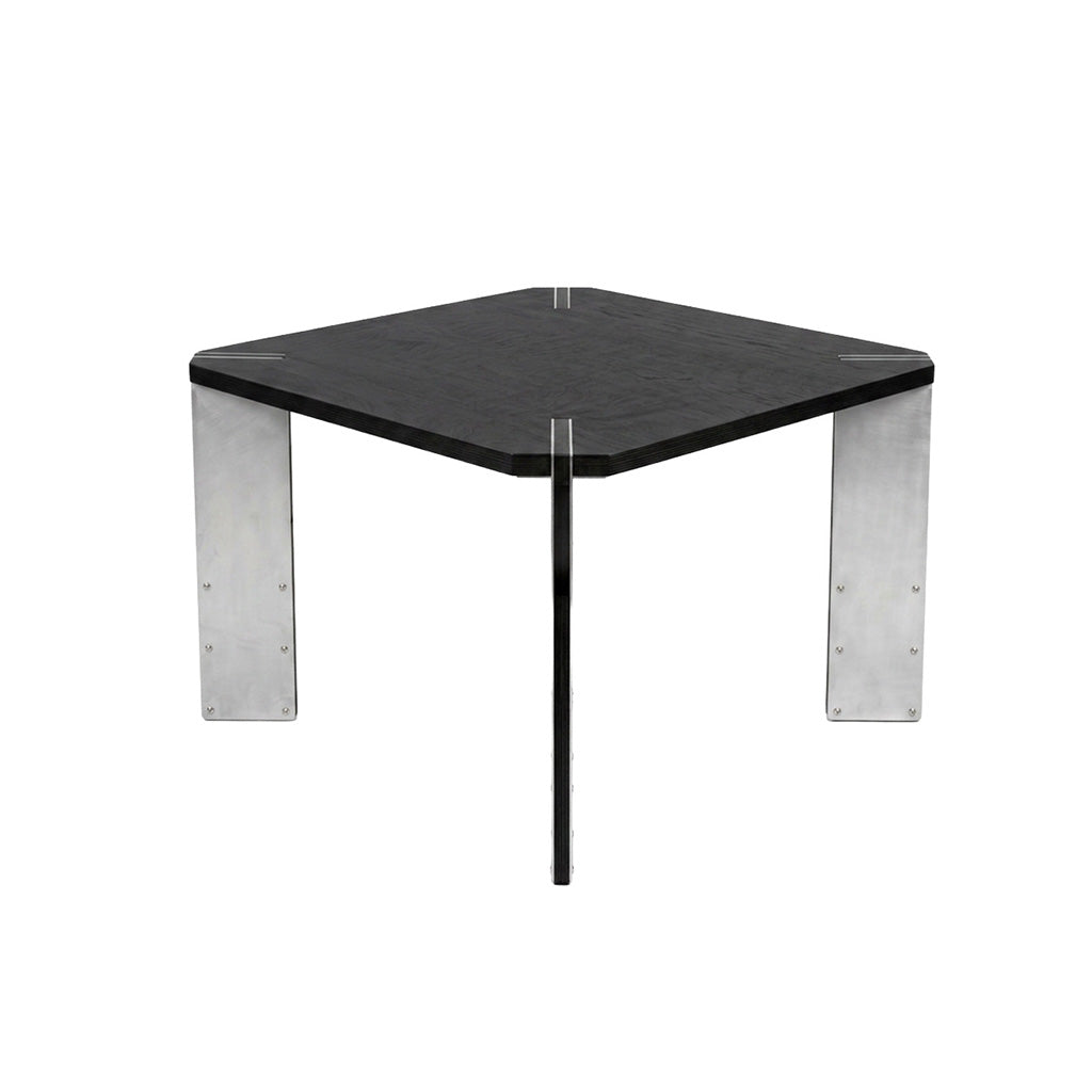 No.9 table